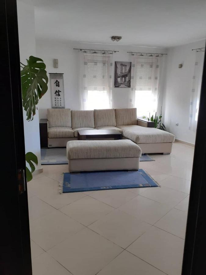 2 Rooms Apartment Plovdiv Kichuk Paris Buitenkant foto