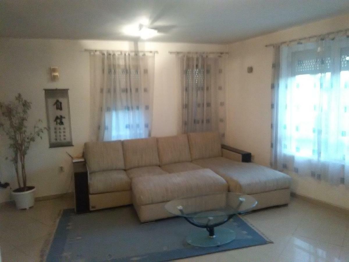 2 Rooms Apartment Plovdiv Kichuk Paris Buitenkant foto